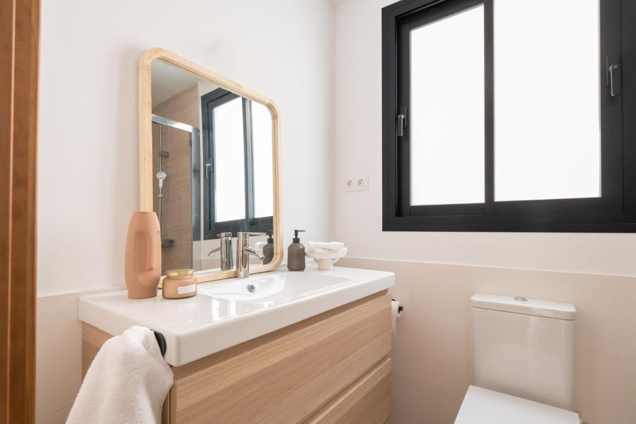 Malasana 13, Nuevo Apartamento 2 Dormitorios, Centro Historico, Todos Servicios, Barrio Tranquilo, Ms Malaga Luaran gambar